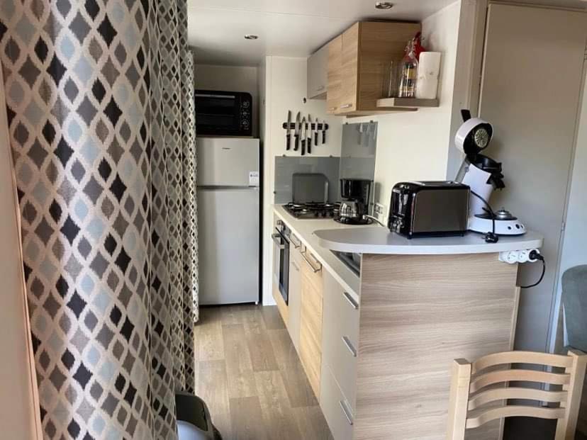 Mobilhome Vias Plage Dans Camping Buitenkant foto
